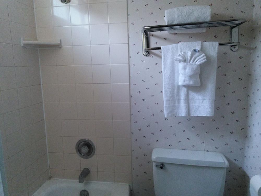 Yakima Valley Inn Екстериор снимка